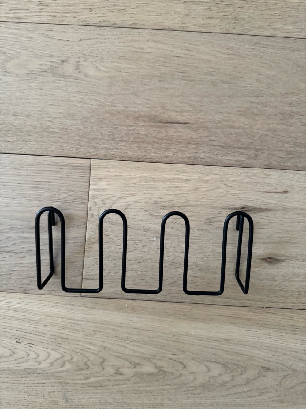 Black Metal Wall Hook Rack/ Over the door hanger